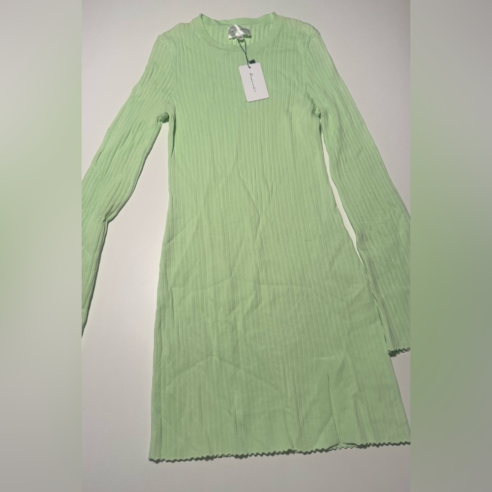 Line & Dot Light Green Long Sleeve Dress - Picture 5 of 7